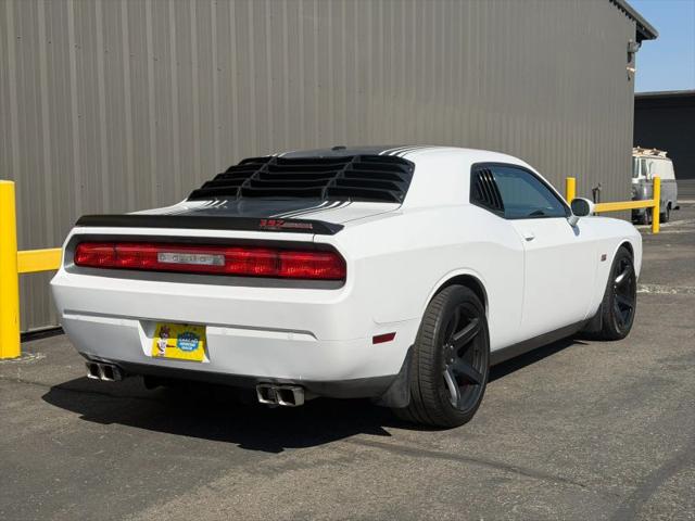 2014 Dodge Challenger Shaker Pkg
