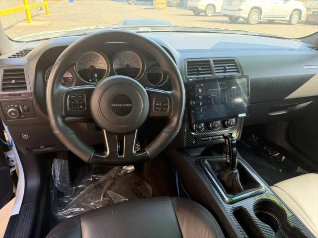 2014 Dodge Challenger Shaker Pkg
