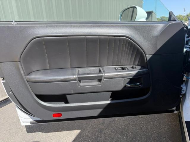 2014 Dodge Challenger Shaker Pkg