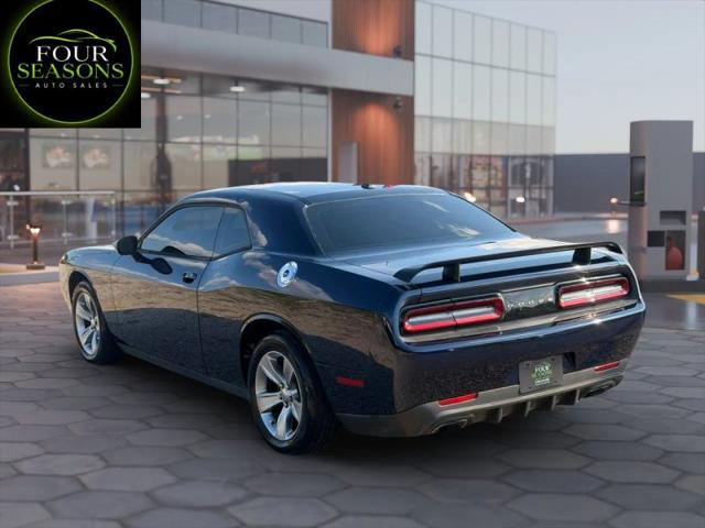 2015 Dodge Challenger SXT