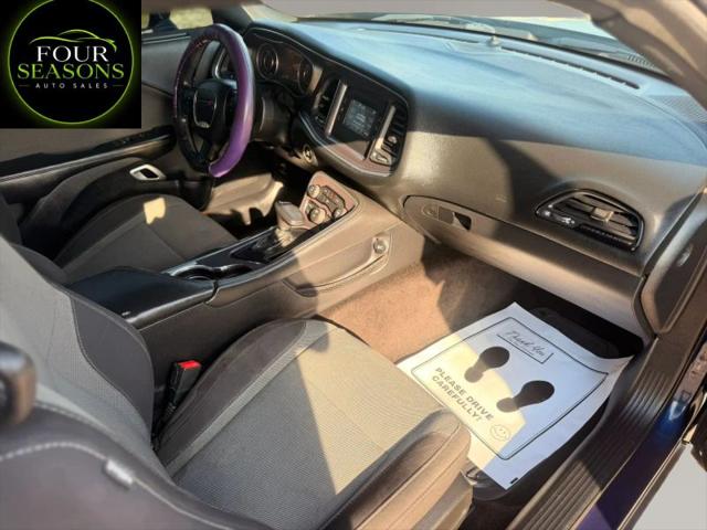 2015 Dodge Challenger SXT