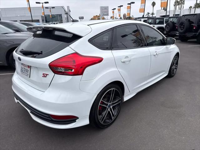 2017 Ford Focus ST