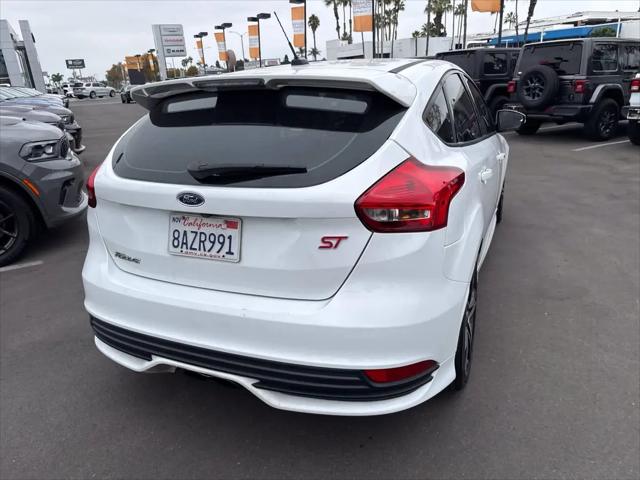 2017 Ford Focus ST