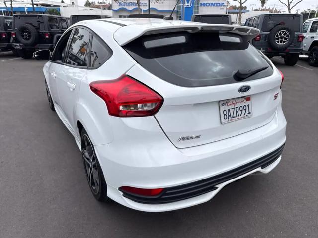 2017 Ford Focus ST