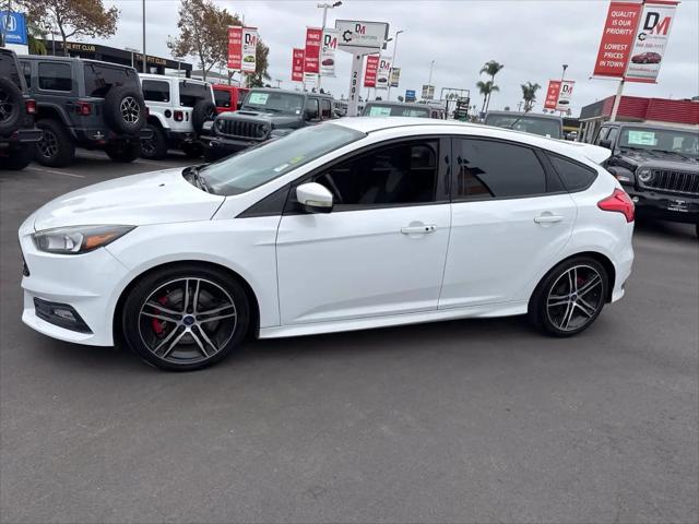 2017 Ford Focus ST
