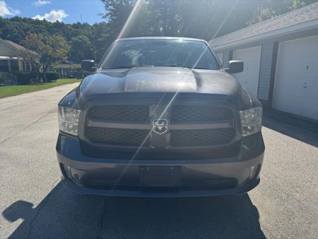 2017 Ram 1500 Express Quad Cab 4x4 64 Box