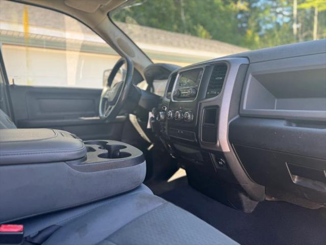 2017 Ram 1500 Express Quad Cab 4x4 64 Box