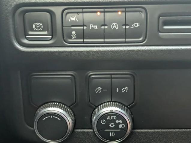 2021 GMC Yukon XL 2WD SLT