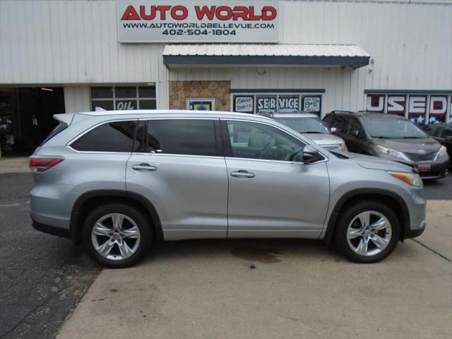 2015 Toyota Highlander Limited Platinum V6 for sale in Omaha, NE