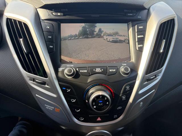2015 Hyundai Veloster Base