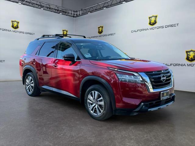 2022 Nissan Pathfinder SL 2WD