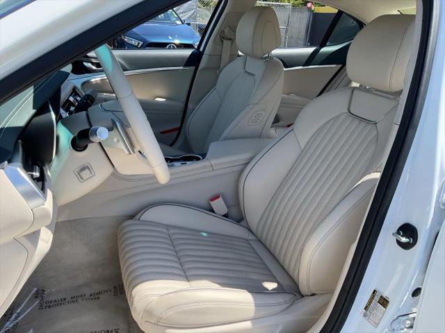 2026 Genesis G70 2.5T RWD Prestige