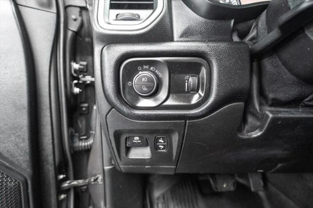 2021 Ram 1500 Big Horn Crew Cab 4x4 57 Box