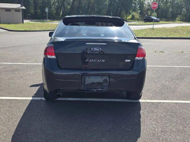2010 Ford Focus SES