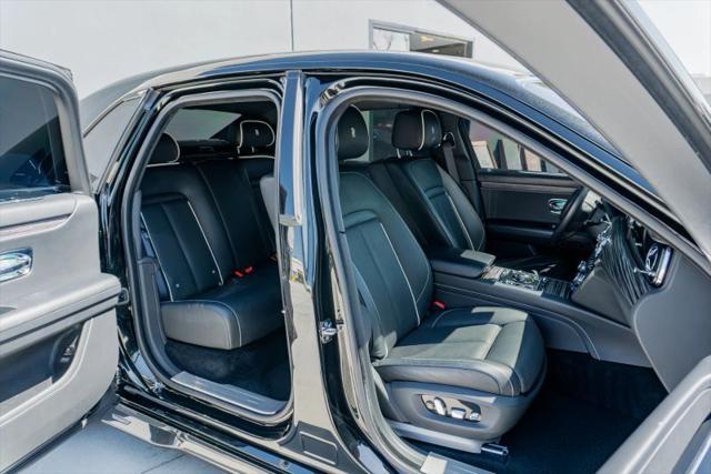 2021 Rolls-Royce Ghost Base