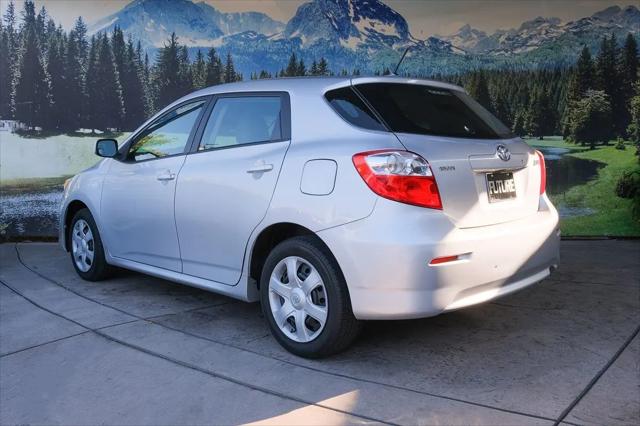 2009 Toyota Matrix Base