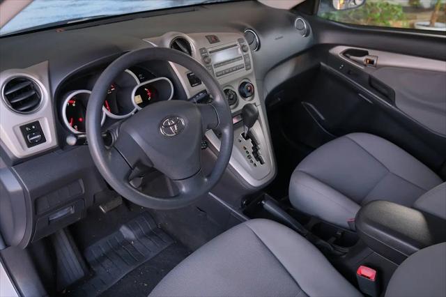 2009 Toyota Matrix Base