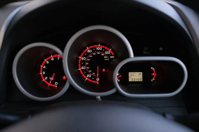 2009 Toyota Matrix Base