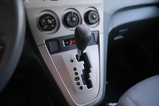 2009 Toyota Matrix Base