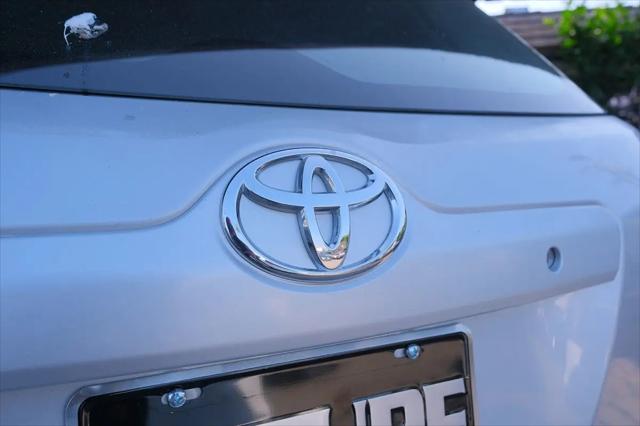 2009 Toyota Matrix Base