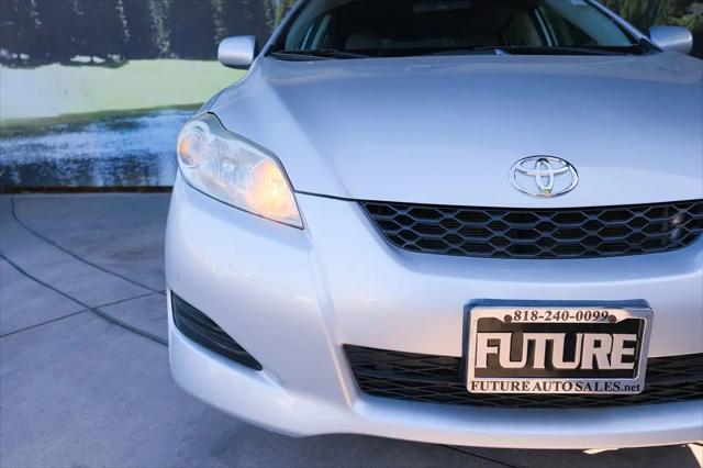 2009 Toyota Matrix Base