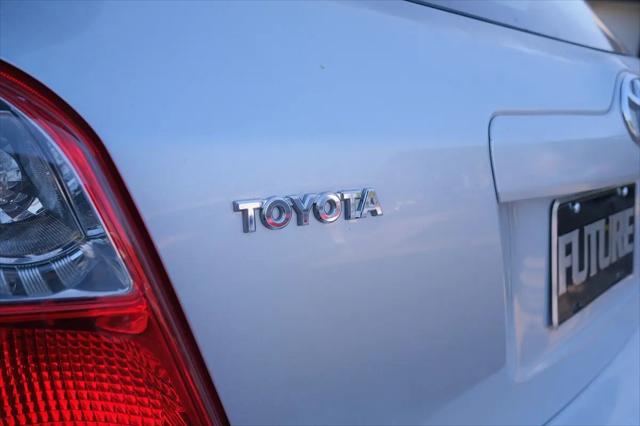 2009 Toyota Matrix Base