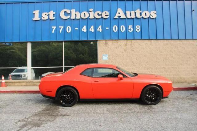 2017 Dodge Challenger SXT