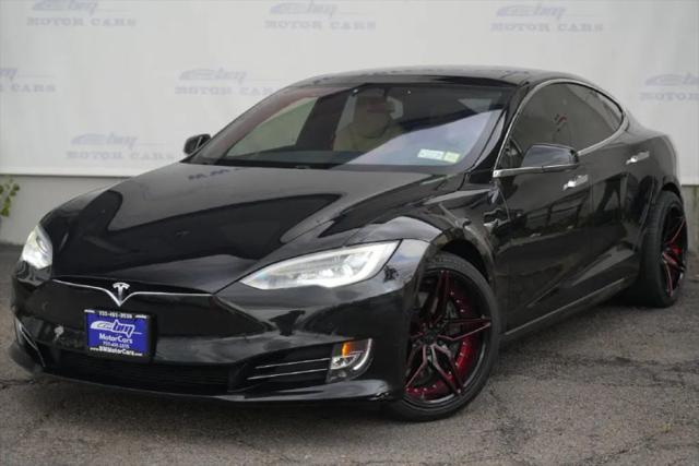 2017 Tesla Model S 90D