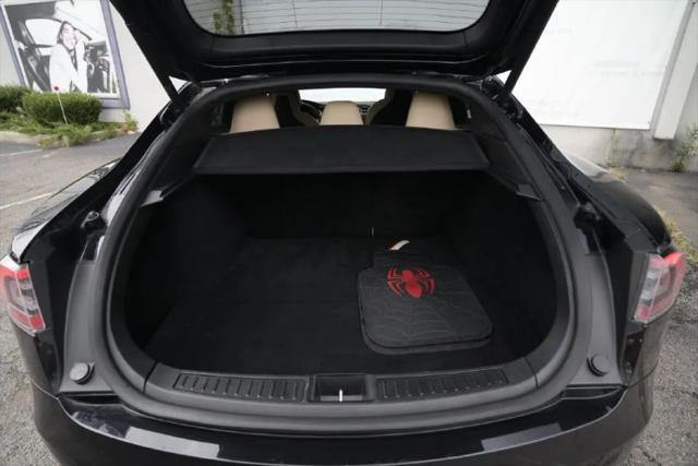 2017 Tesla Model S 90D