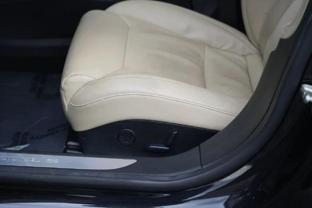2017 Tesla Model S 90D