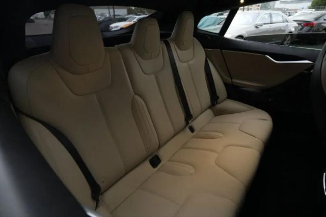 2017 Tesla Model S 90D