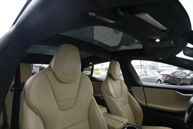 2017 Tesla Model S 90D