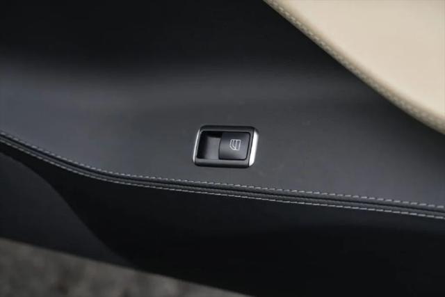 2017 Tesla Model S 90D