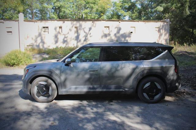 2024 Kia EV9 Wind