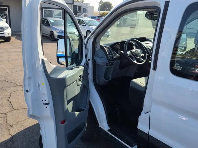 2019 Ford Transit XLT