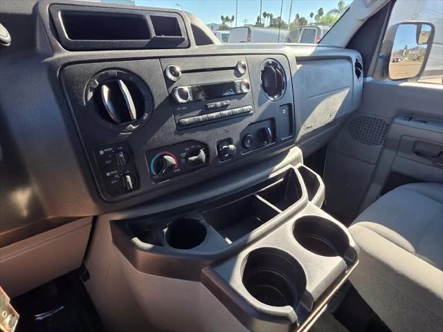 2012 Ford E-350 Super Duty XL