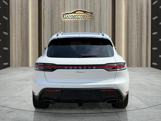 2023 Porsche Macan T