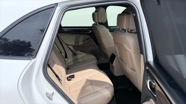 2023 Porsche Macan T