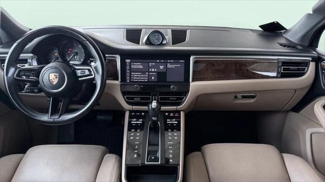 2023 Porsche Macan T