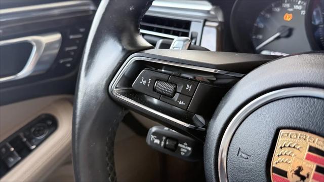 2023 Porsche Macan T