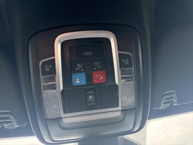 2025 Ram 1500 Big Horn Crew Cab 4x4 57 Box