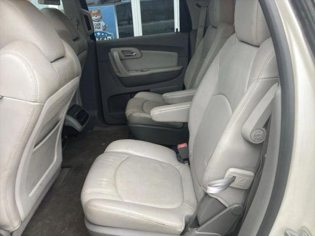 2011 Chevrolet Traverse 2LT