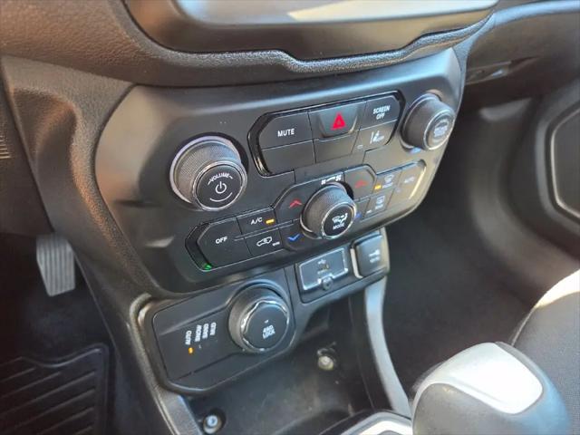 2023 Jeep Renegade Latitude 4x4