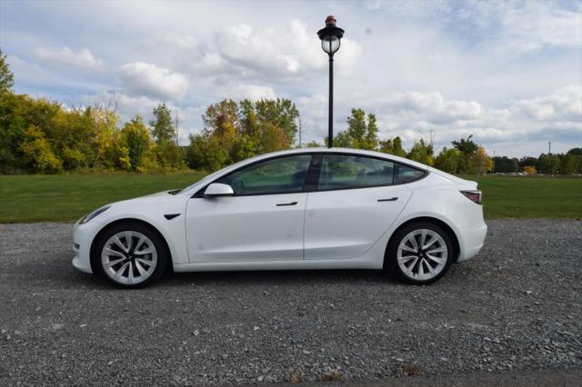 2021 Tesla Model 3 Standard Range Plus Rear-Wheel Drive