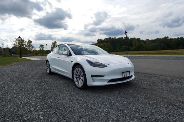 2021 Tesla Model 3 Standard Range Plus Rear-Wheel Drive