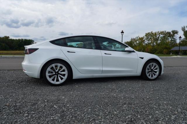 2021 Tesla Model 3 Standard Range Plus Rear-Wheel Drive