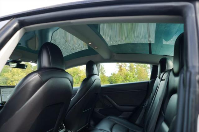 2021 Tesla Model 3 Standard Range Plus Rear-Wheel Drive
