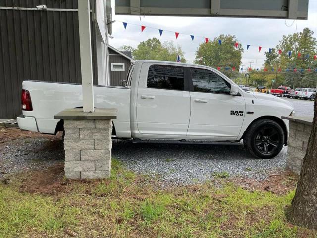 2017 Ram 1500 Night Crew Cab 4x2 57 Box