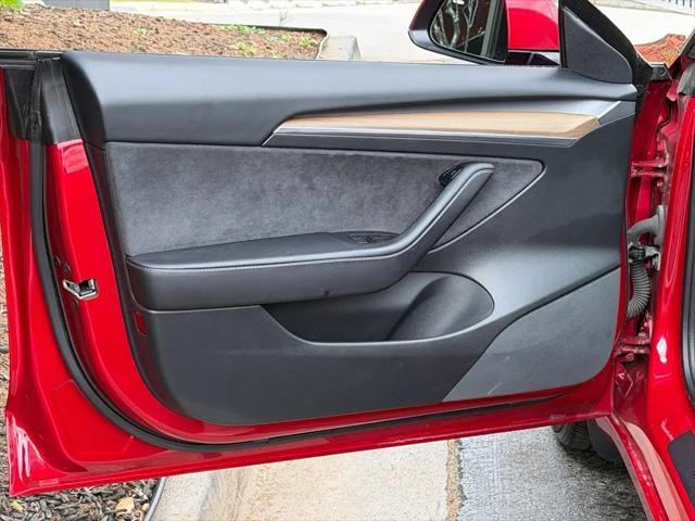 2021 Tesla Model 3 Standard Range Plus Rear-Wheel Drive