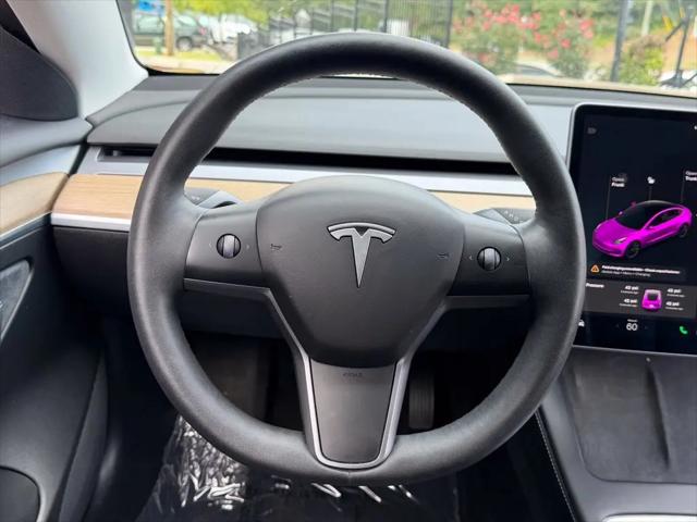 2021 Tesla Model 3 Standard Range Plus Rear-Wheel Drive